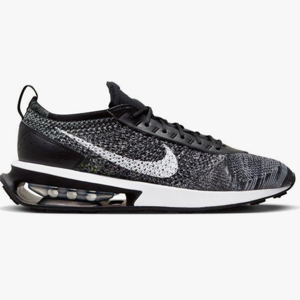 Nike Air Max Flyknit Racer - Picture 6 of 8